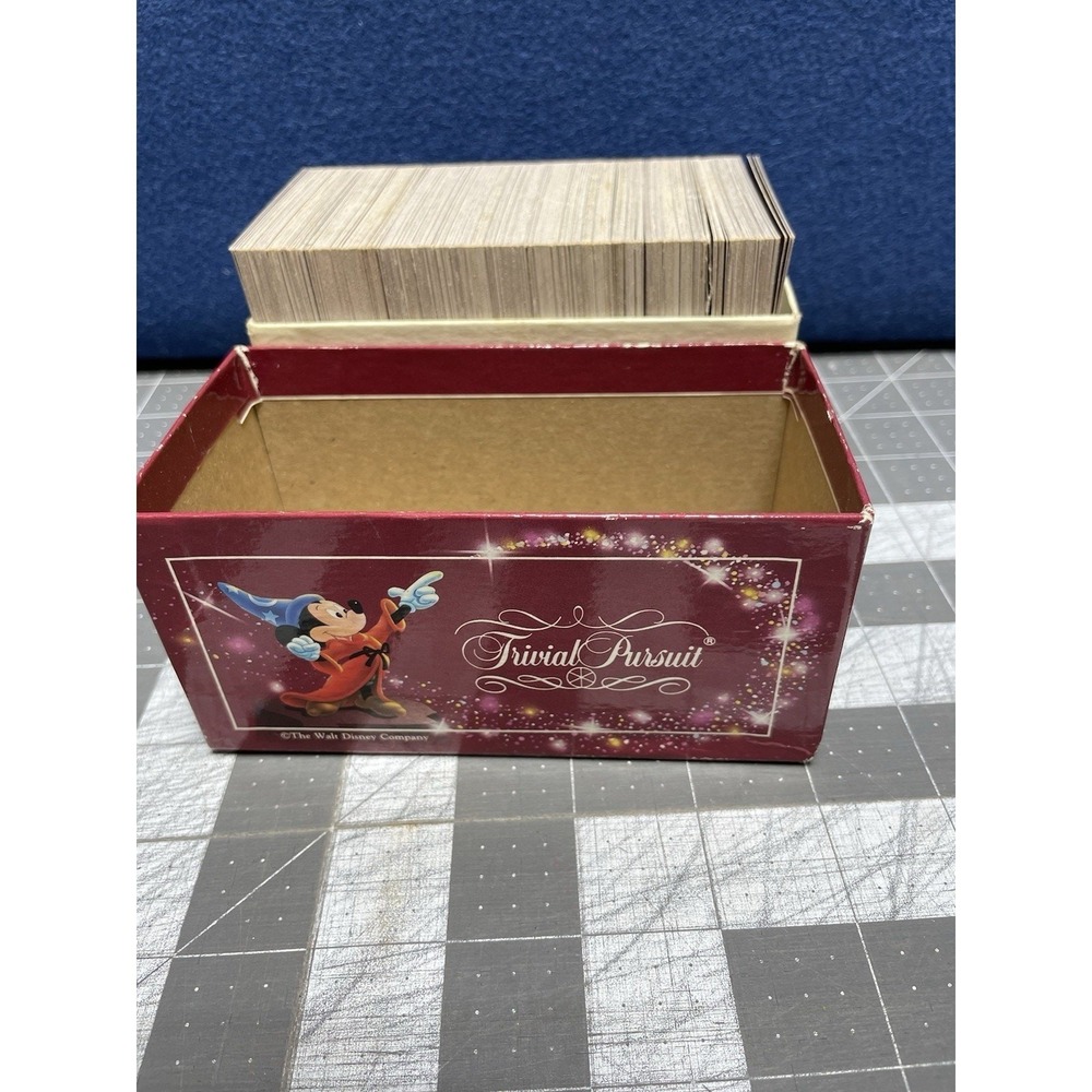 Trivial Pursuit 1986 Magic of Disney Family Game Parts Kids Trivia Cards